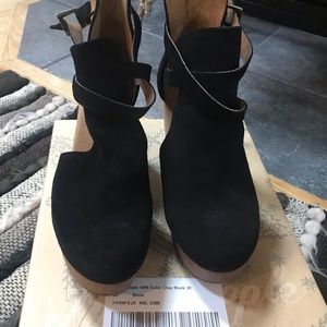 Free People Black Cedar Clogs